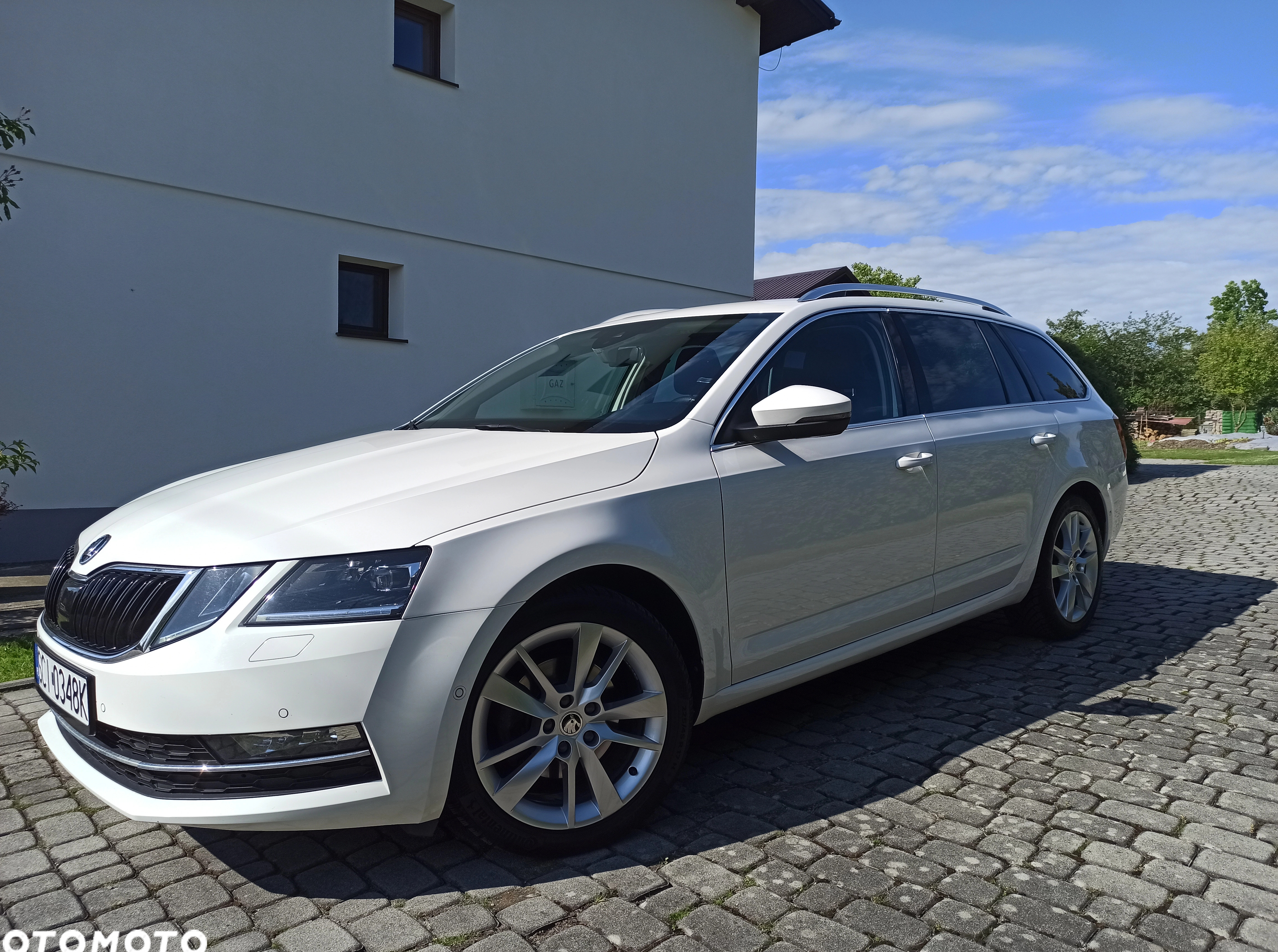 Skoda Octavia cena 65500 przebieg: 166400, rok produkcji 2018 z Żerków małe 326